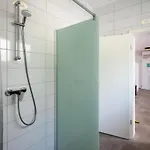 Subtub אכסניה