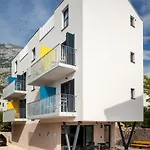 אכסניה Subtub