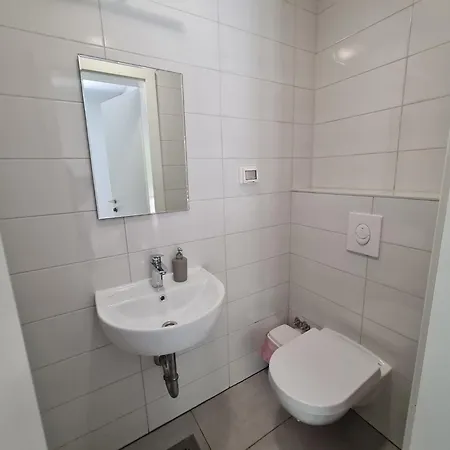 Vandrarhem Subtub Makarska